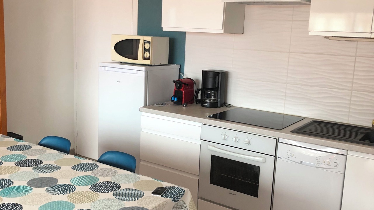 Photo of Kitchen in Sainte-Cecile-Plage