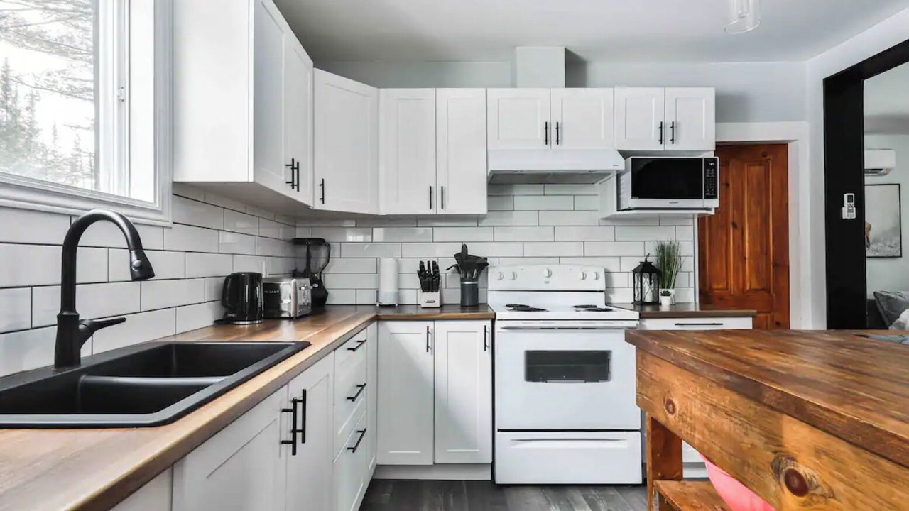 Photo of Kitchen in Chertsey