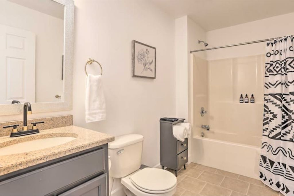 Photo of Bathroom in Rowland