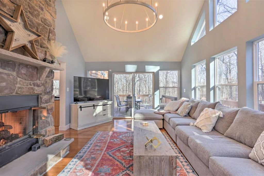 Photo of Livingroom in Rowland