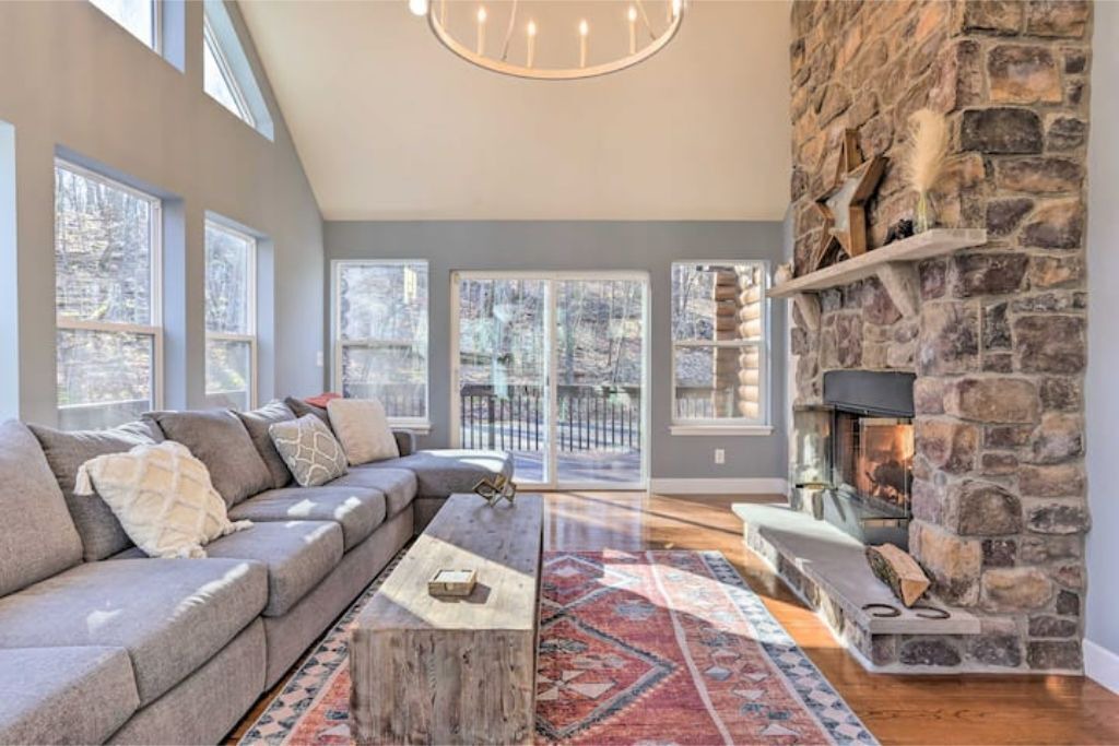 Photo of Livingroom in Rowland