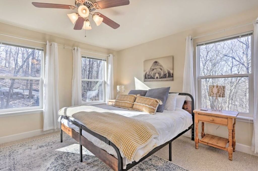 Photo of Bedroom in Rowland
