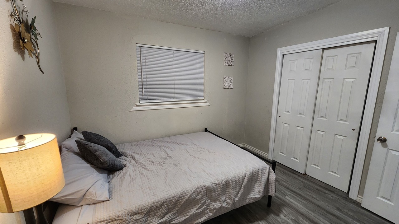 Photo of Bedroom in Biggs Field