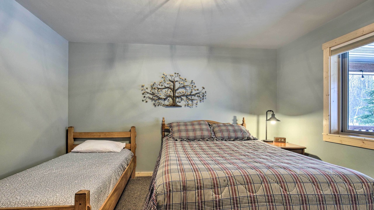 Photo of Bedroom in Iron River