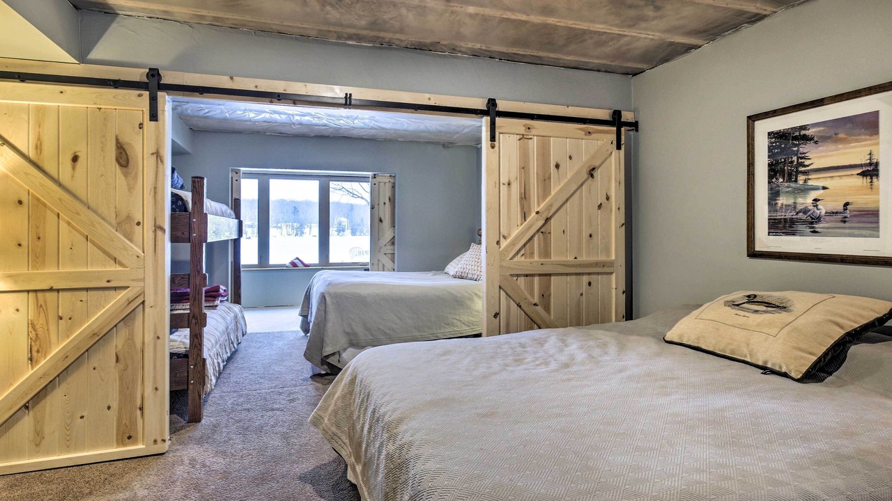 Photo of Bedroom in Iron River