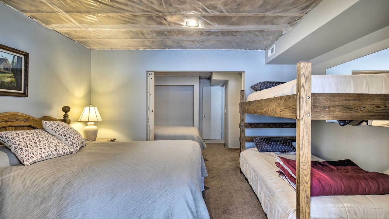 Photo of Bedroom in Iron River