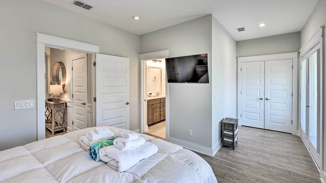 Photo of Bedroom in Palmetto Dunes