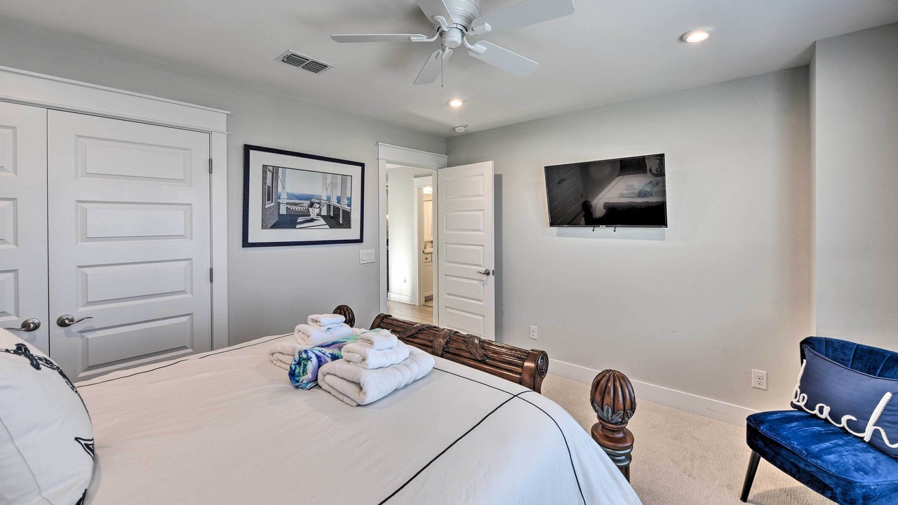 Photo of Bedroom in Palmetto Dunes