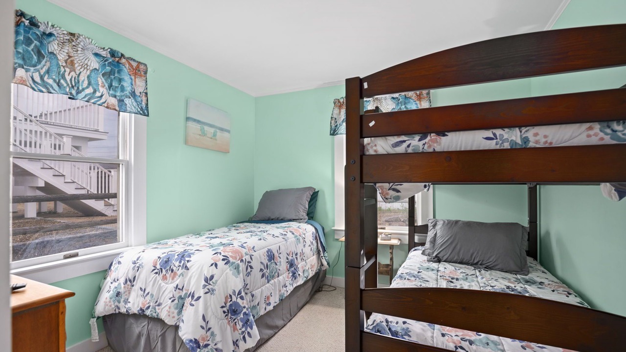Photo of Bedroom in Newburyport