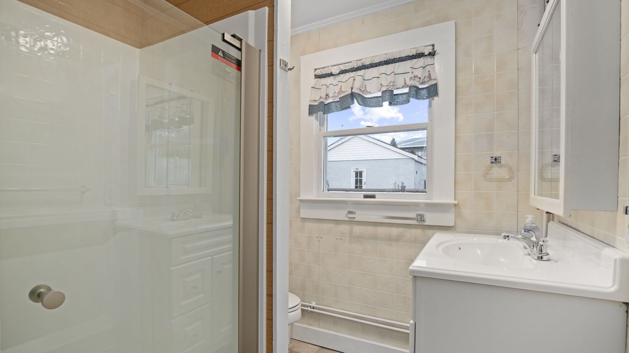 Photo of Bathroom in Newburyport