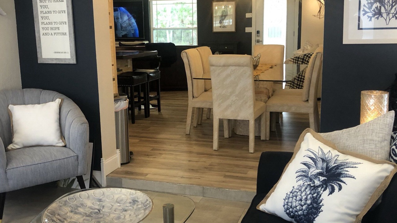 Photo of Livingroom in Samsula-Spruce Creek