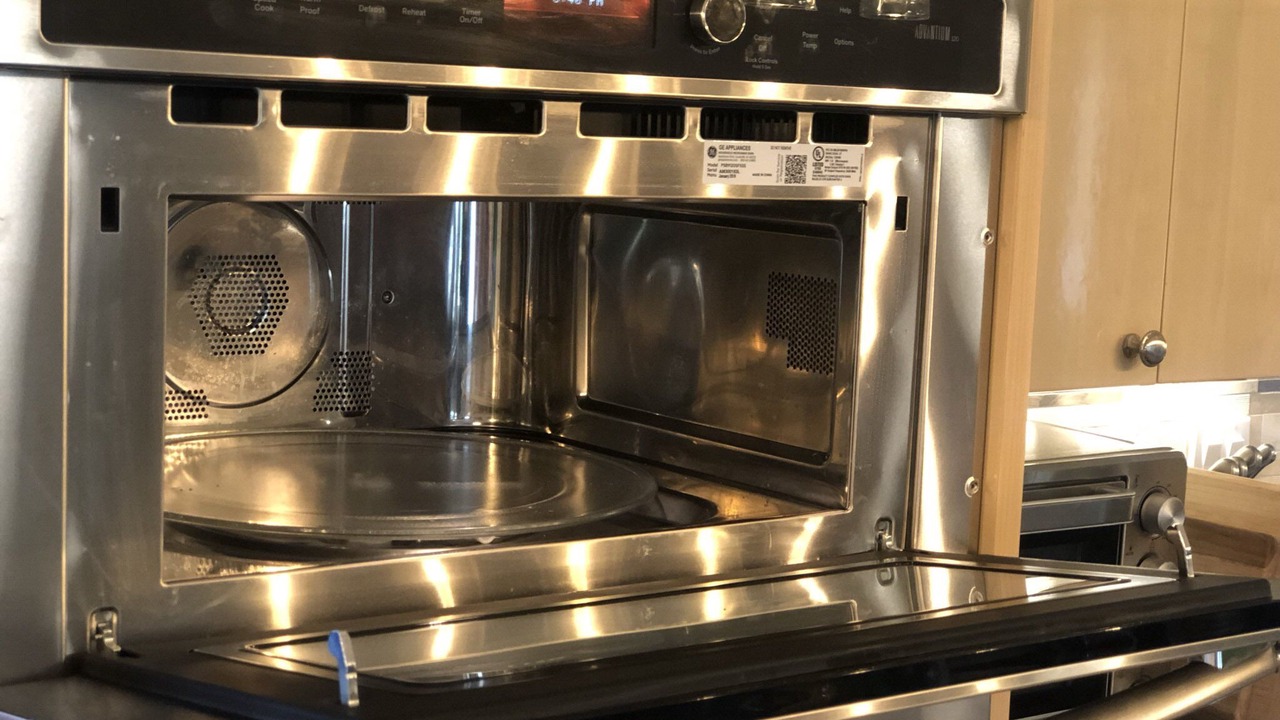Photo of Kitchen in Samsula-Spruce Creek