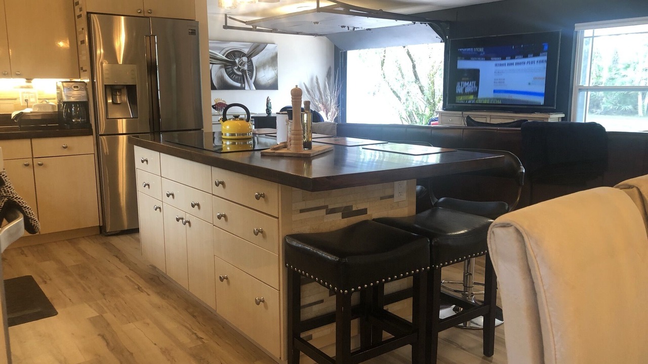 Photo of Kitchen in Samsula-Spruce Creek