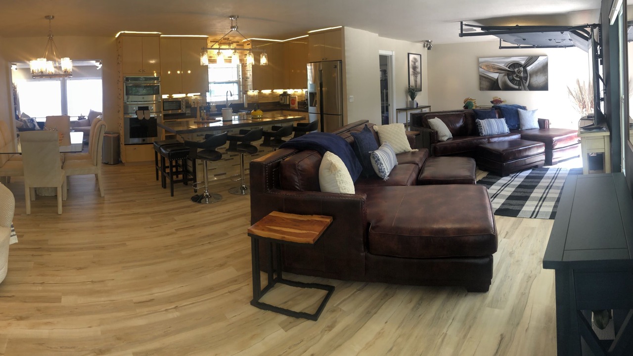 Photo of Livingroom in Samsula-Spruce Creek