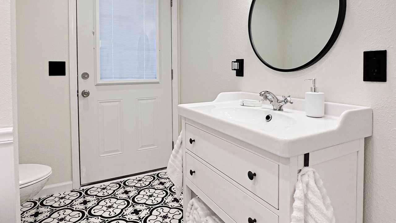 Photo of Bathroom in Salem
