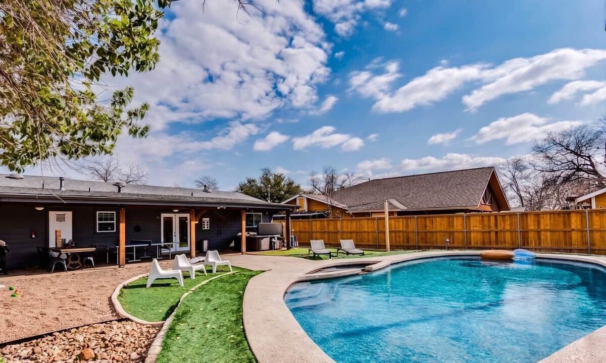 Photo of Outdoor in Highland