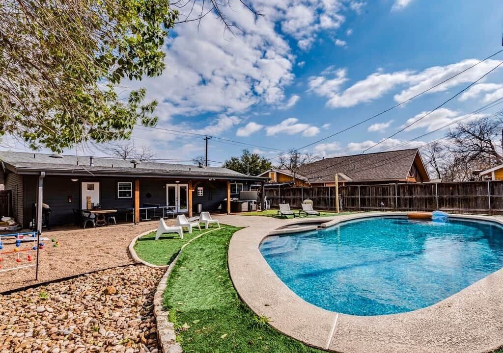 Photo of Outdoor in Highland