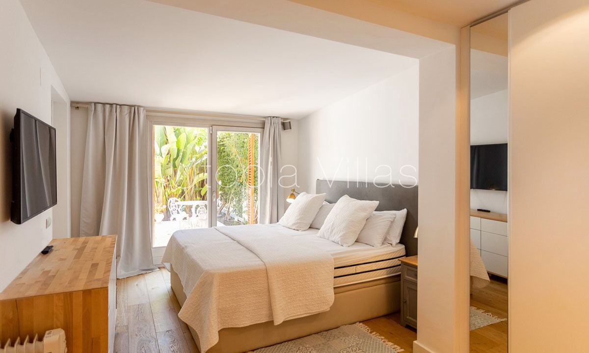 Photo of Bedroom in Passeig Maritim
