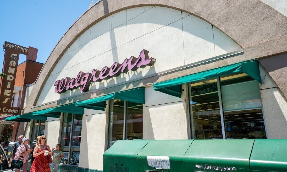 Photo of Others in Burlingame Terrace