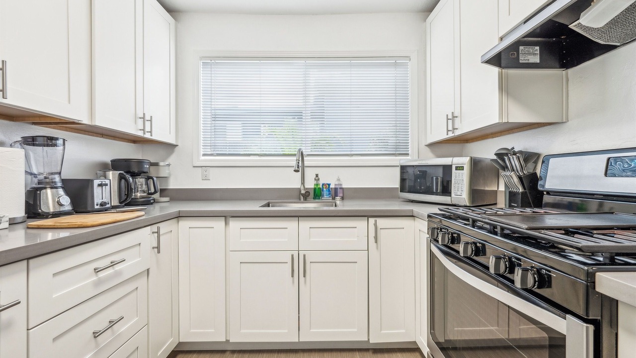 Photo of Kitchen in Burlingame Terrace
