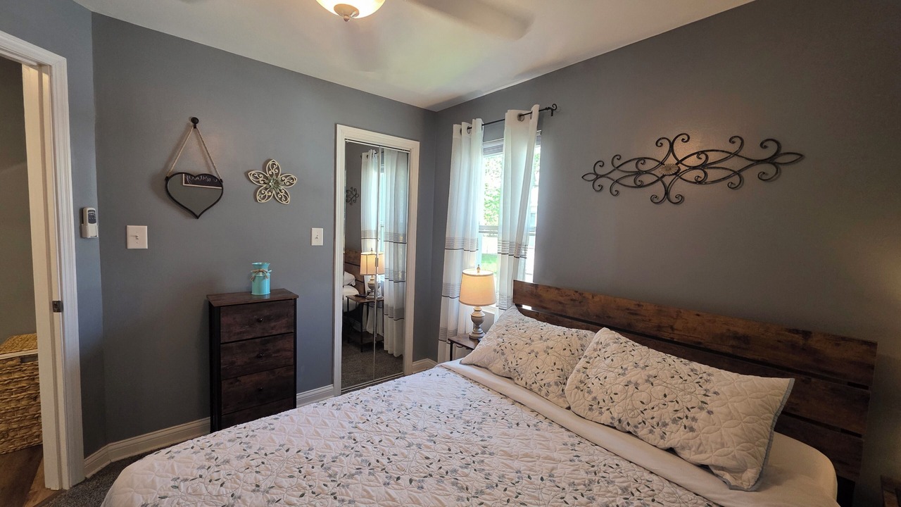 Photo of Bedroom in Gary