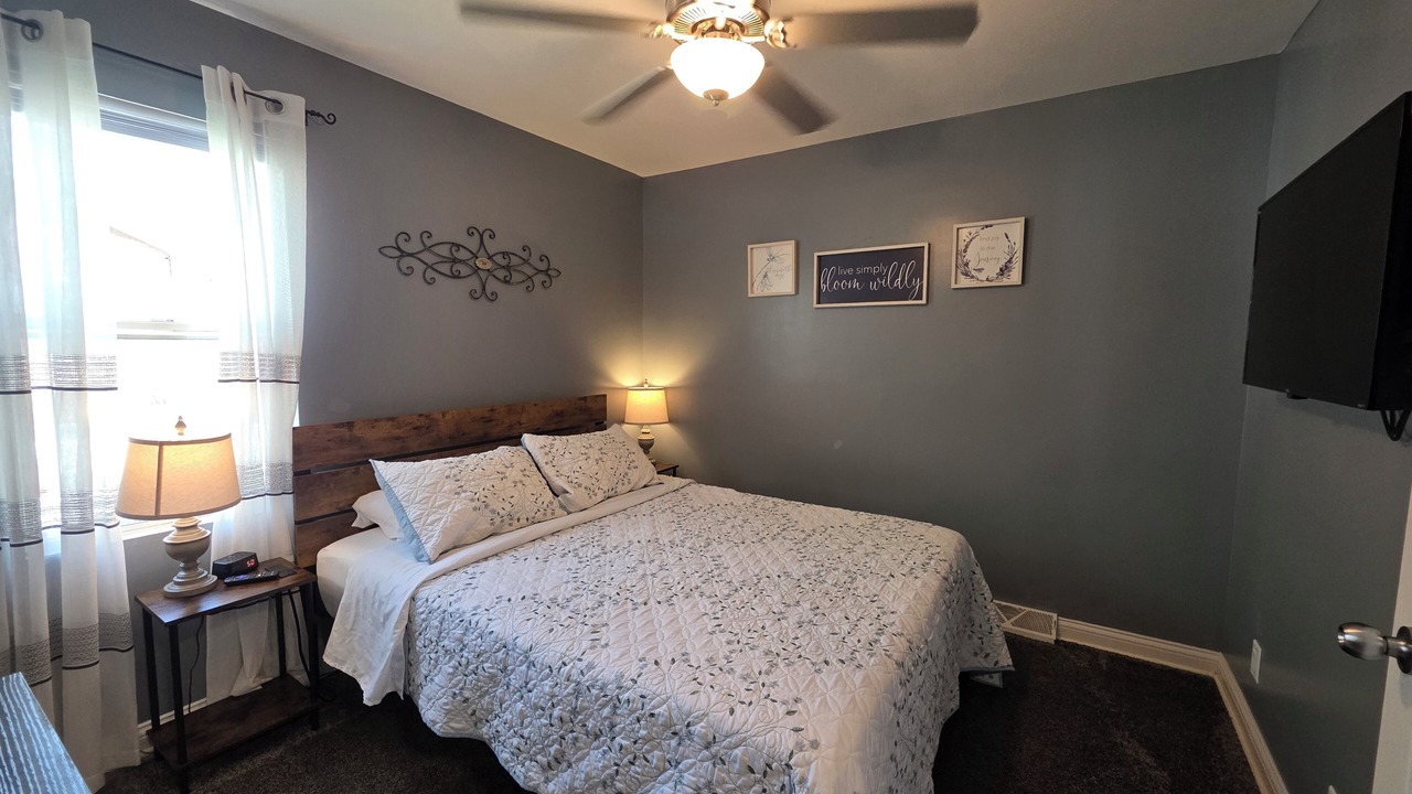 Photo of Bedroom in Gary