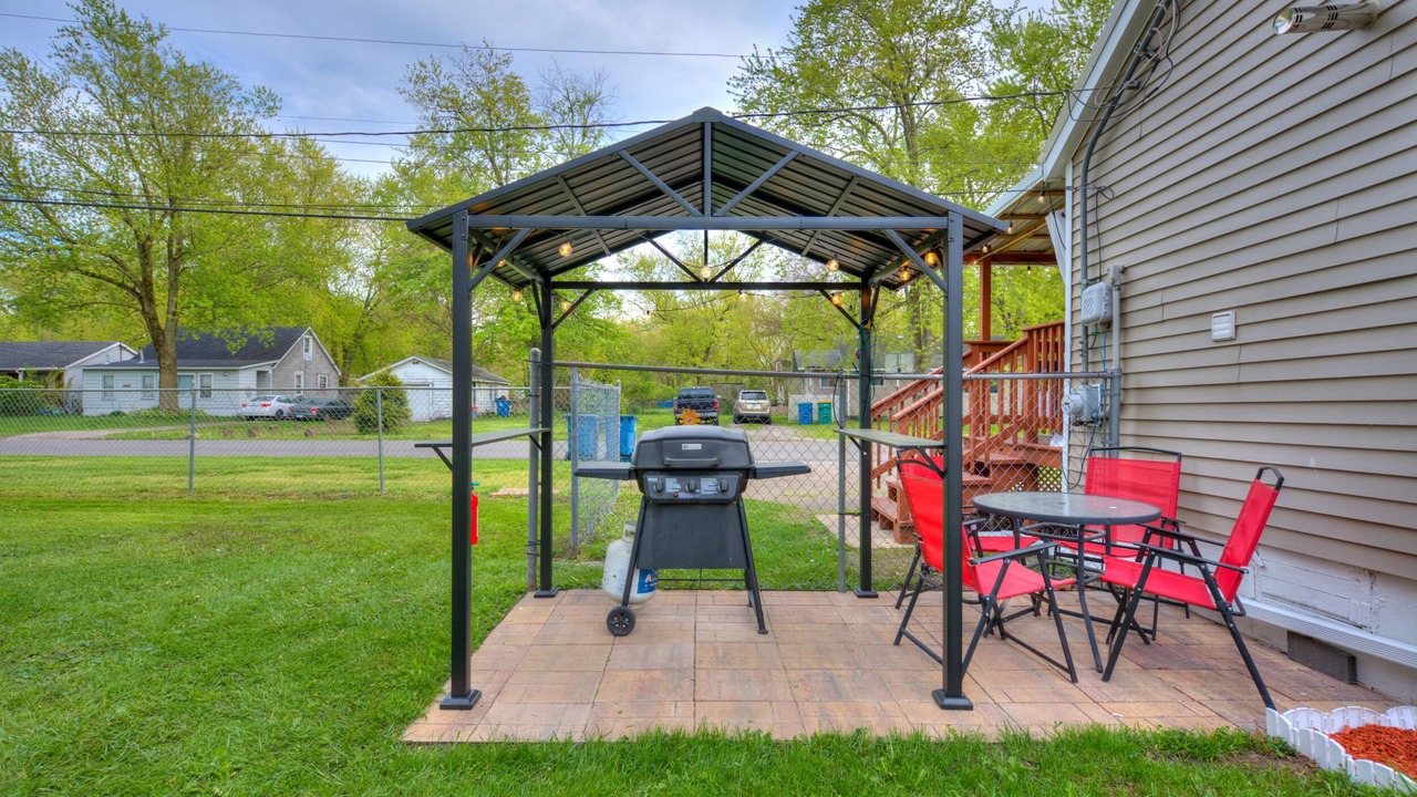 Photo of Outdoor in Gary