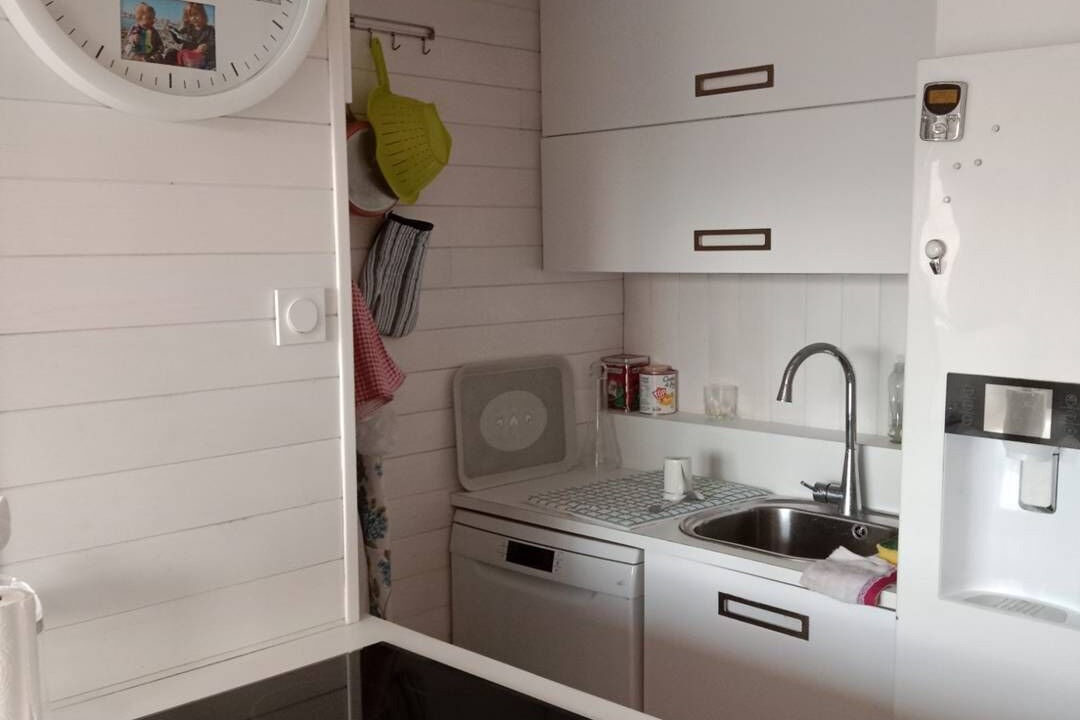 Photo of Kitchen in Le Port