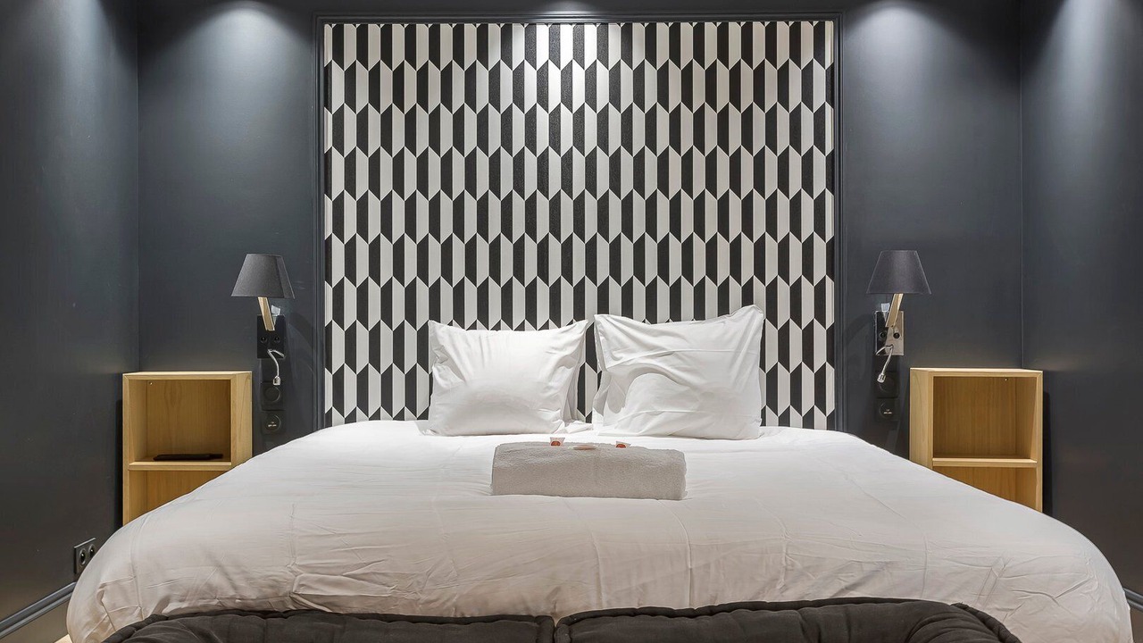 Photo of Bedroom in Carnot - Gailleton