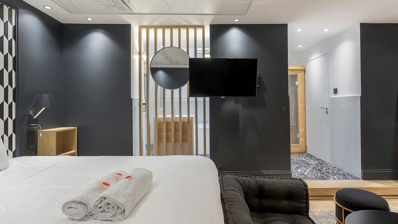 Photo of Bedroom in Carnot - Gailleton