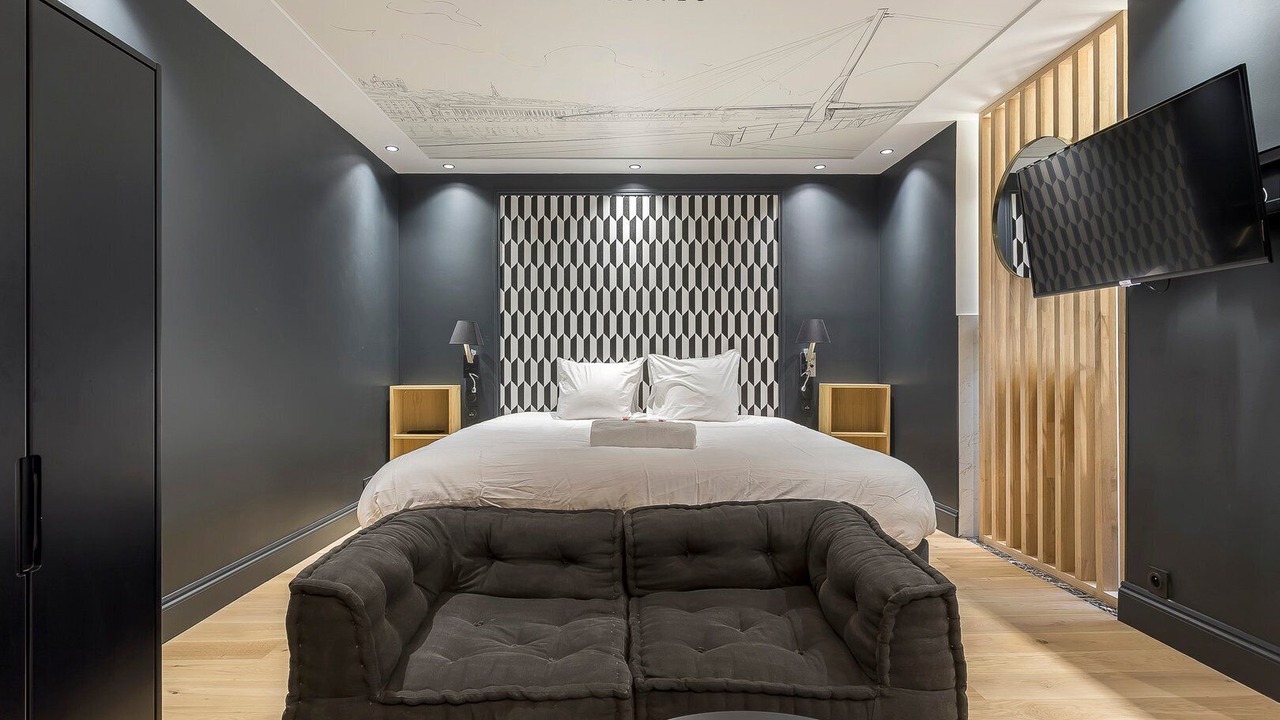 Photo of Bedroom in Carnot - Gailleton