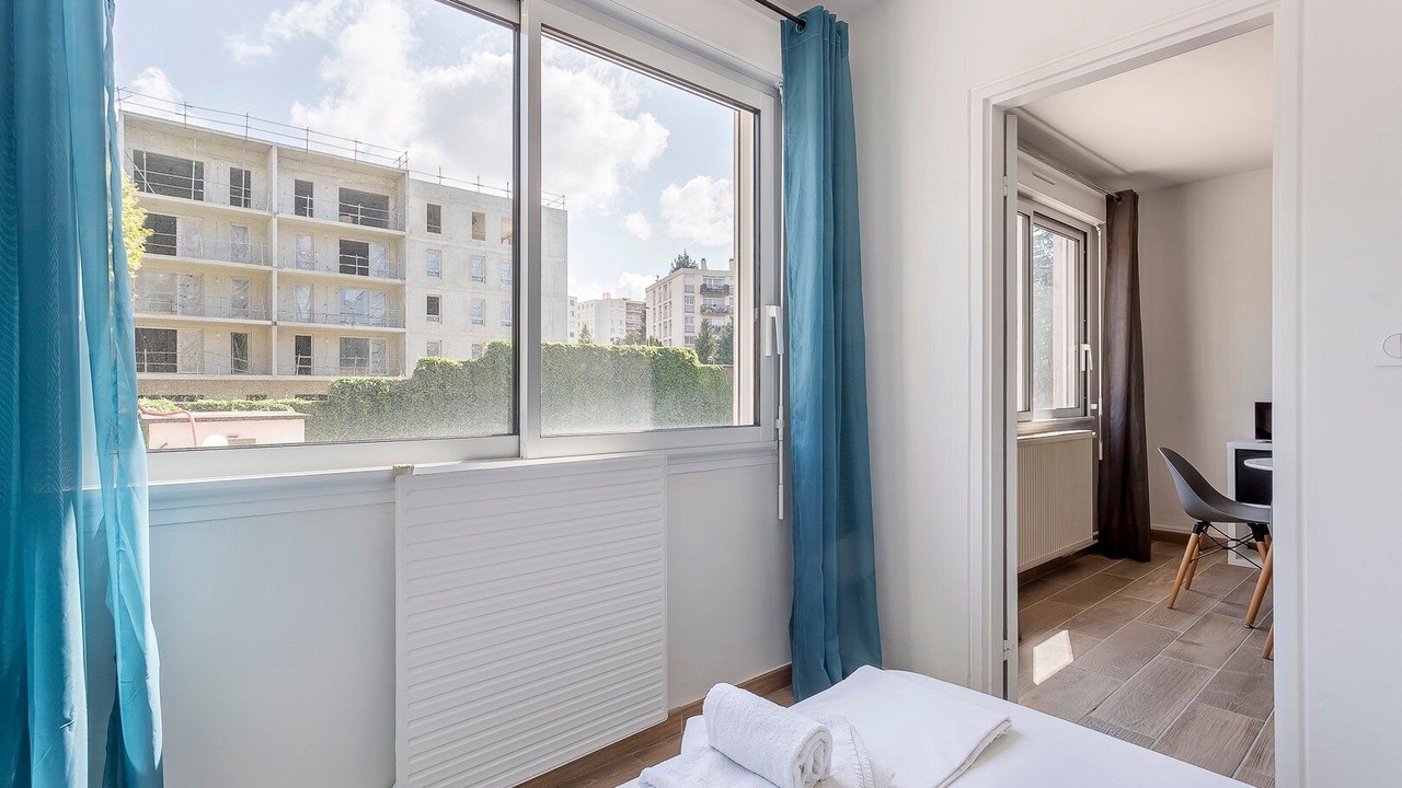 Photo of Bedroom in La Demi - Lune