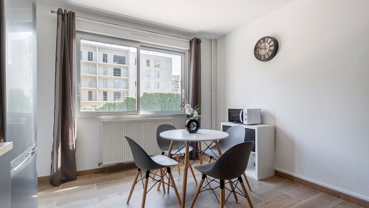 Photo of Others in La Demi - Lune