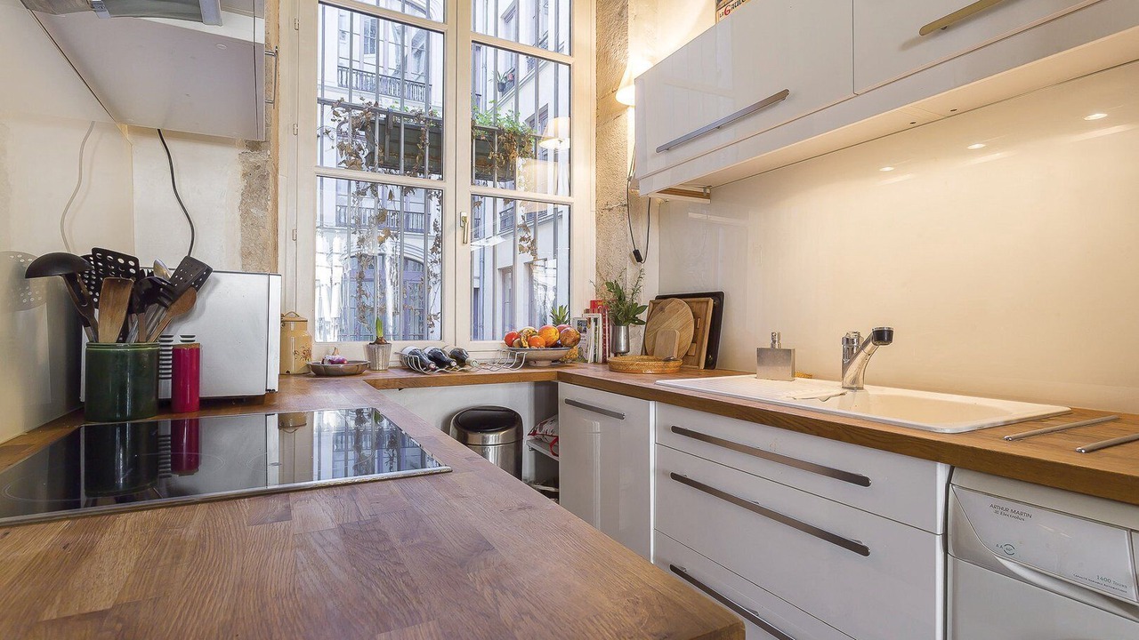 Photo of Kitchen in Terreaux - Bat d'argent