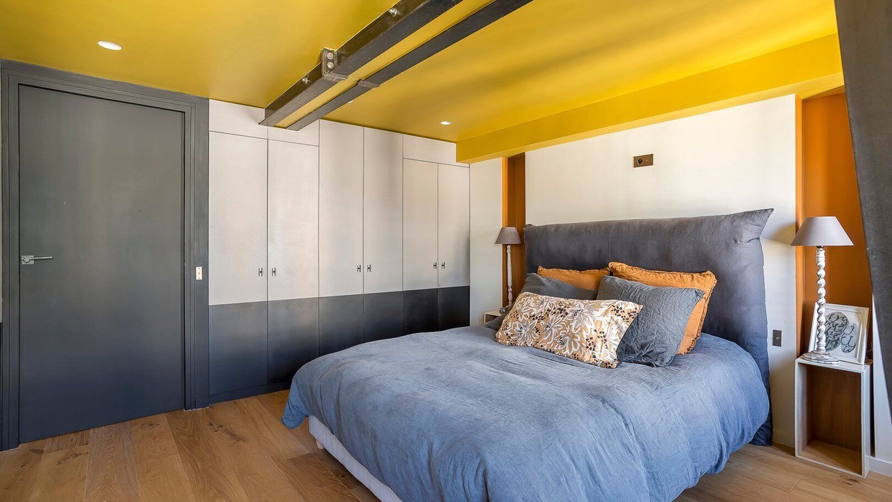 Photo of Bedroom in 6th Arrondissement