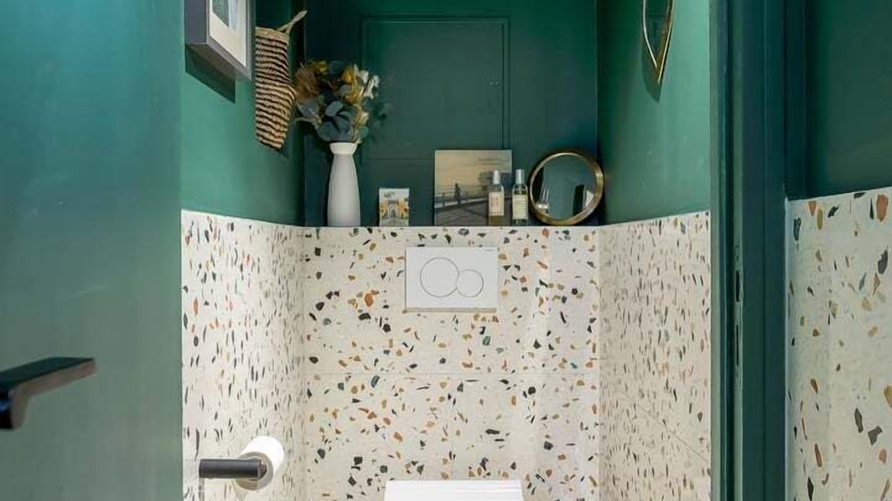 Photo of Bathroom in 6th Arrondissement