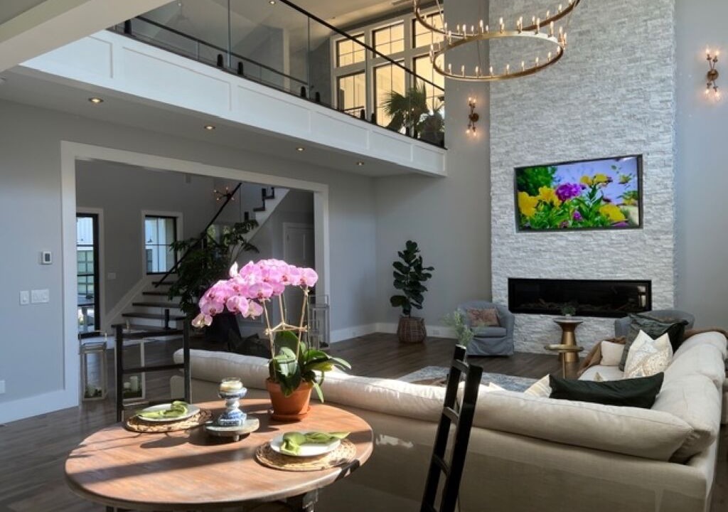 Photo of Livingroom in Aquebogue