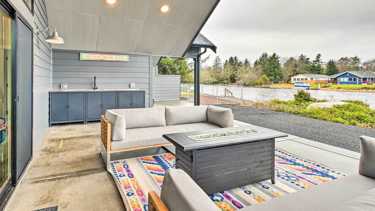 Photo of Others in Ocean Shores