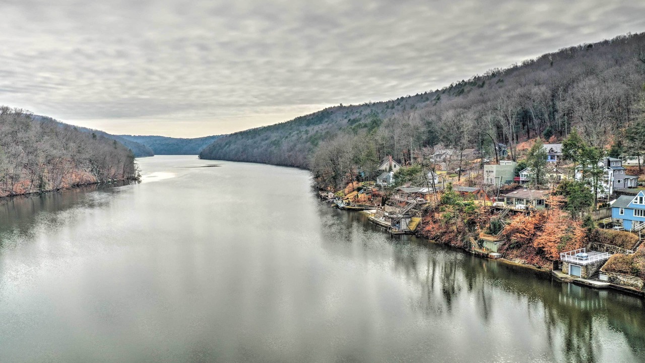 Photo of Outdoor in South Britain