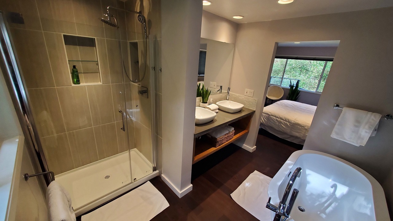 Photo of Bathroom in Auburn