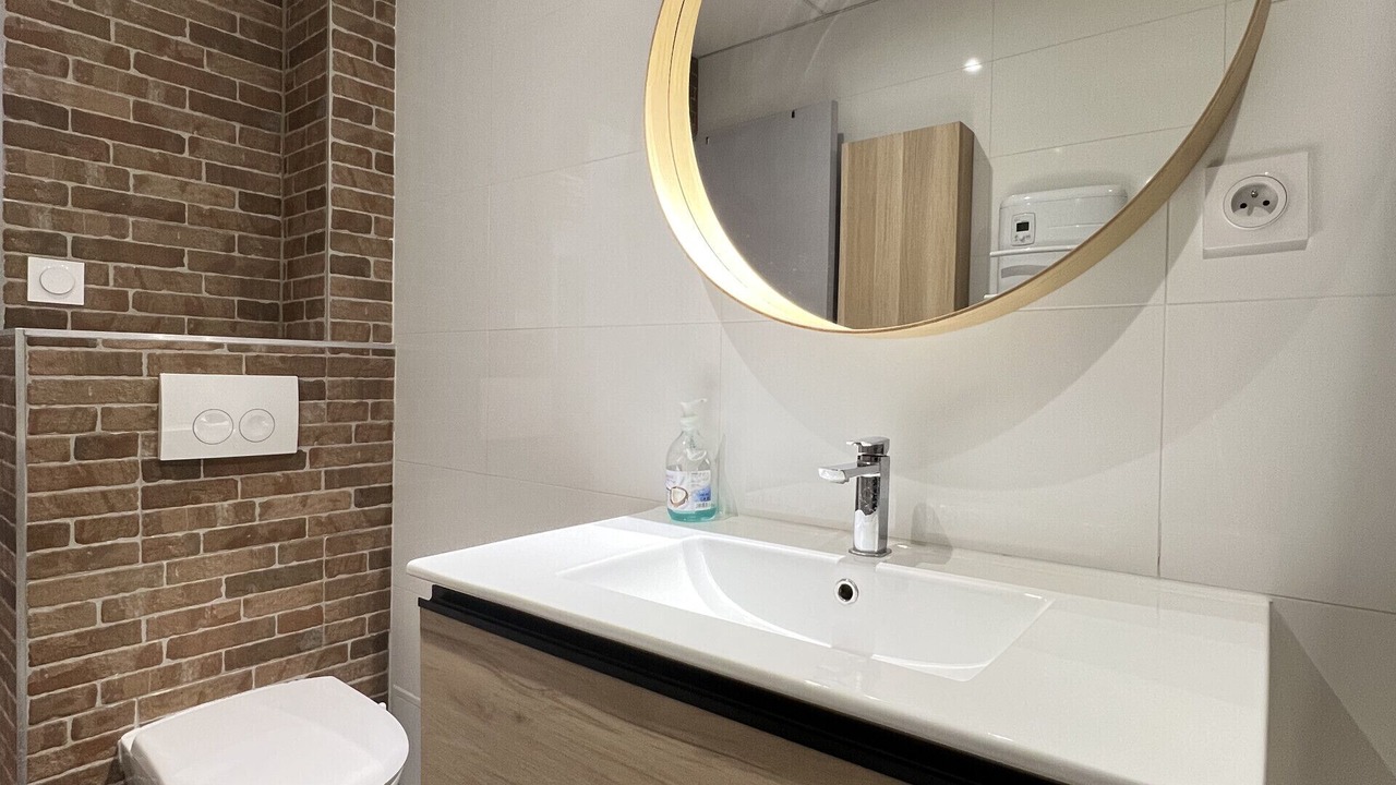 Photo of Bathroom in Capitole