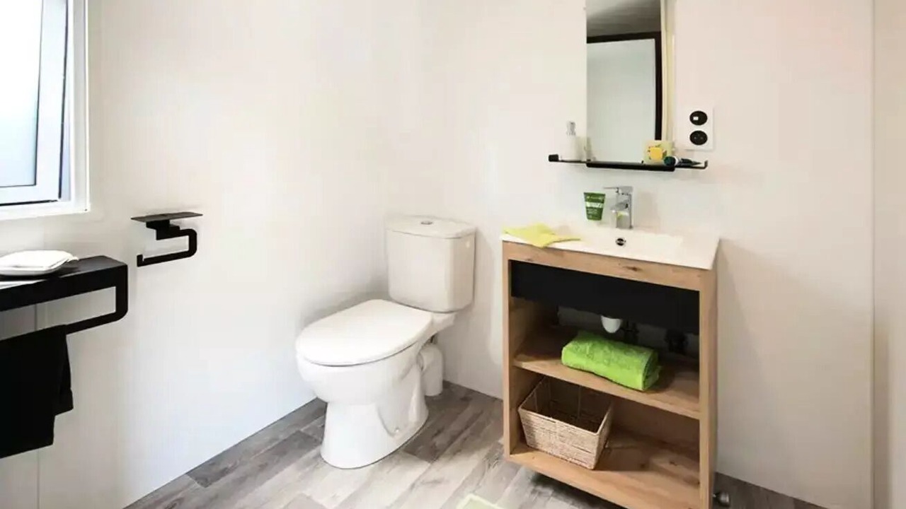 Photo of Bathroom in Moyenneville