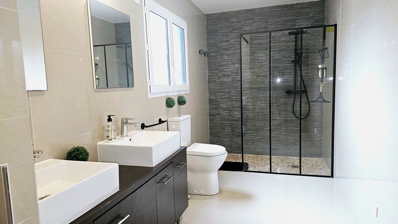 Photo of Bathroom in Bompas
