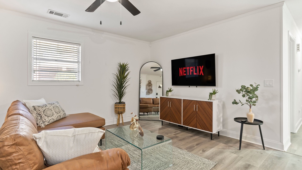 Photo of Livingroom in Fortson