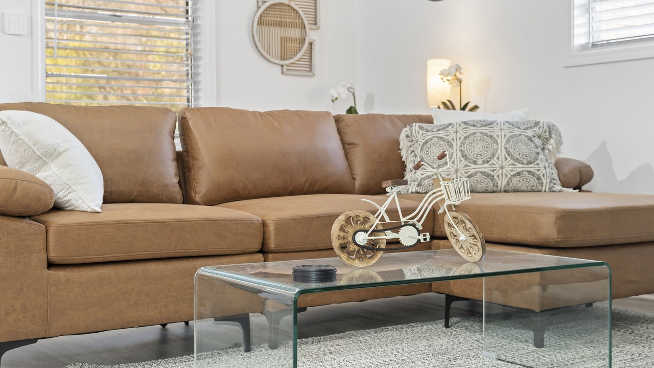 Photo of Livingroom in Fortson