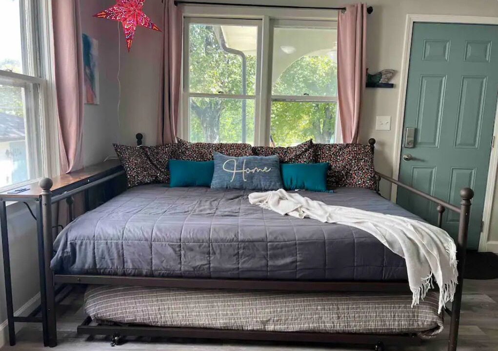 Photo of Bedroom in Rockaway Beach