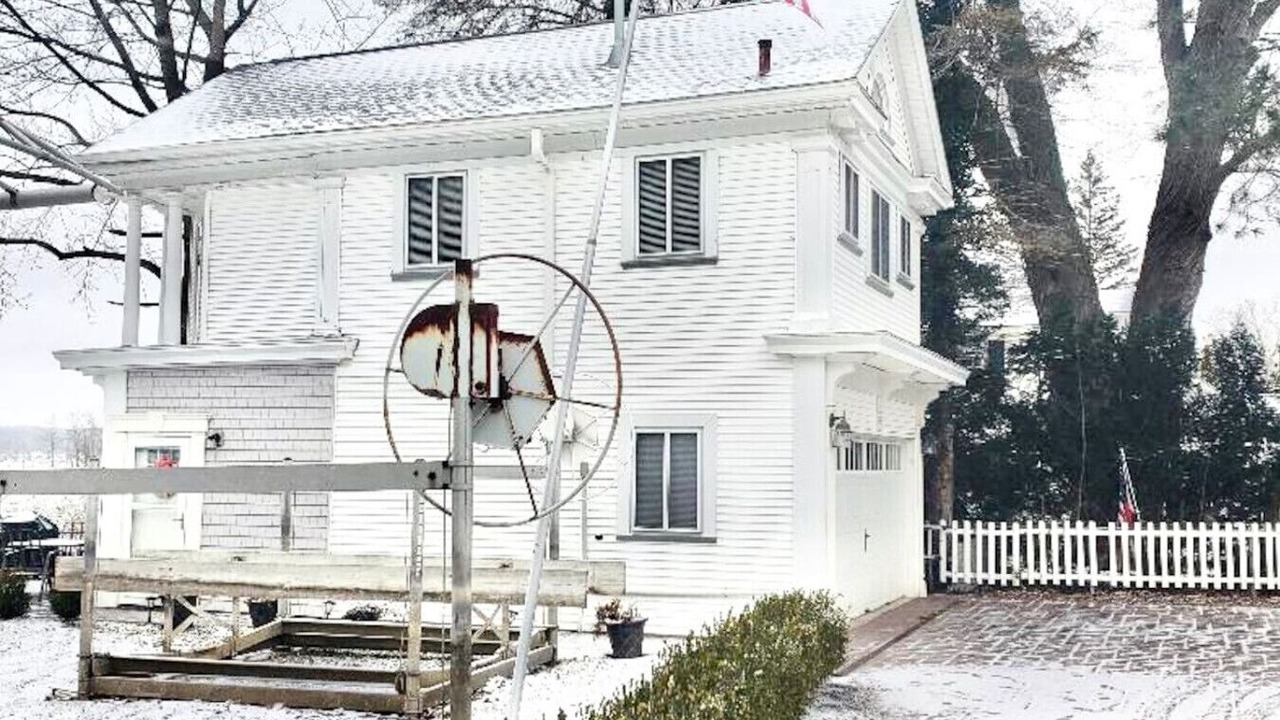 Photo of Others in Livonia