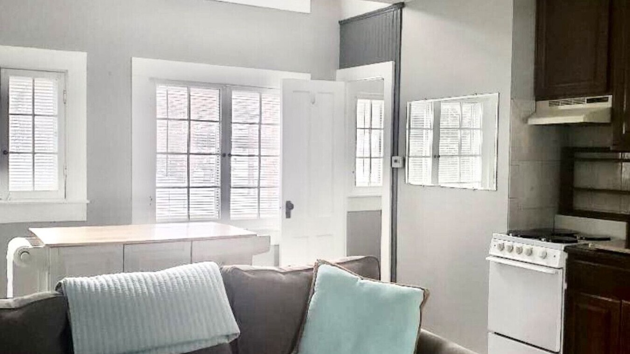 Photo of Livingroom in Livonia