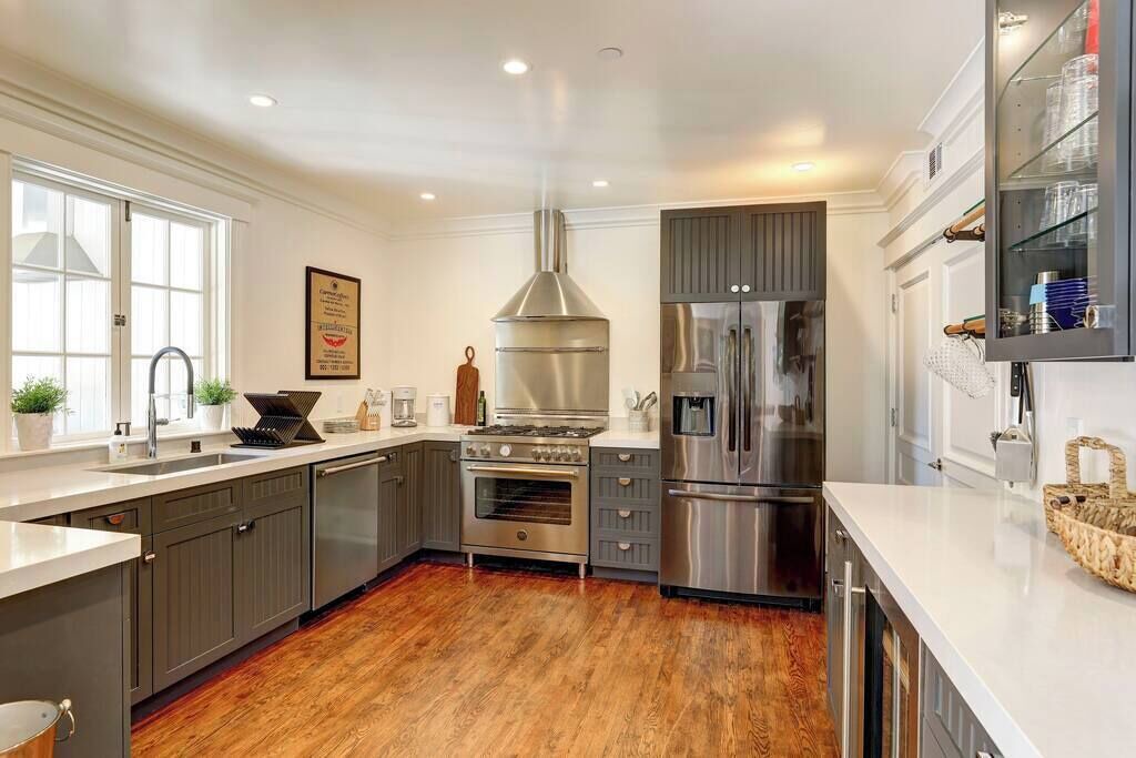 Photo of Kitchen in St. Helena