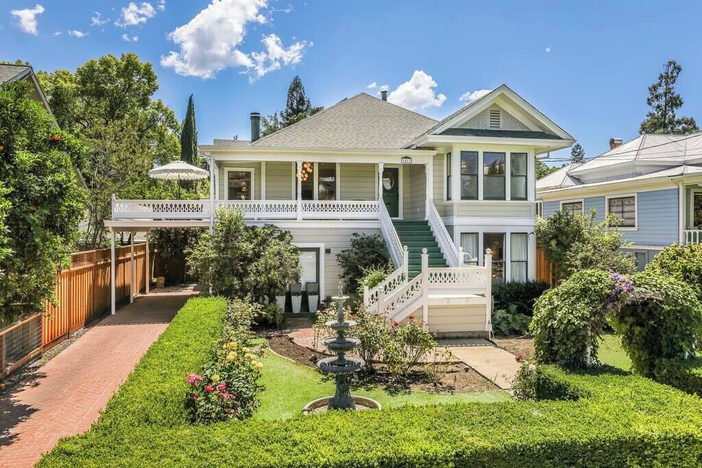 Photo of Outdoor in St. Helena